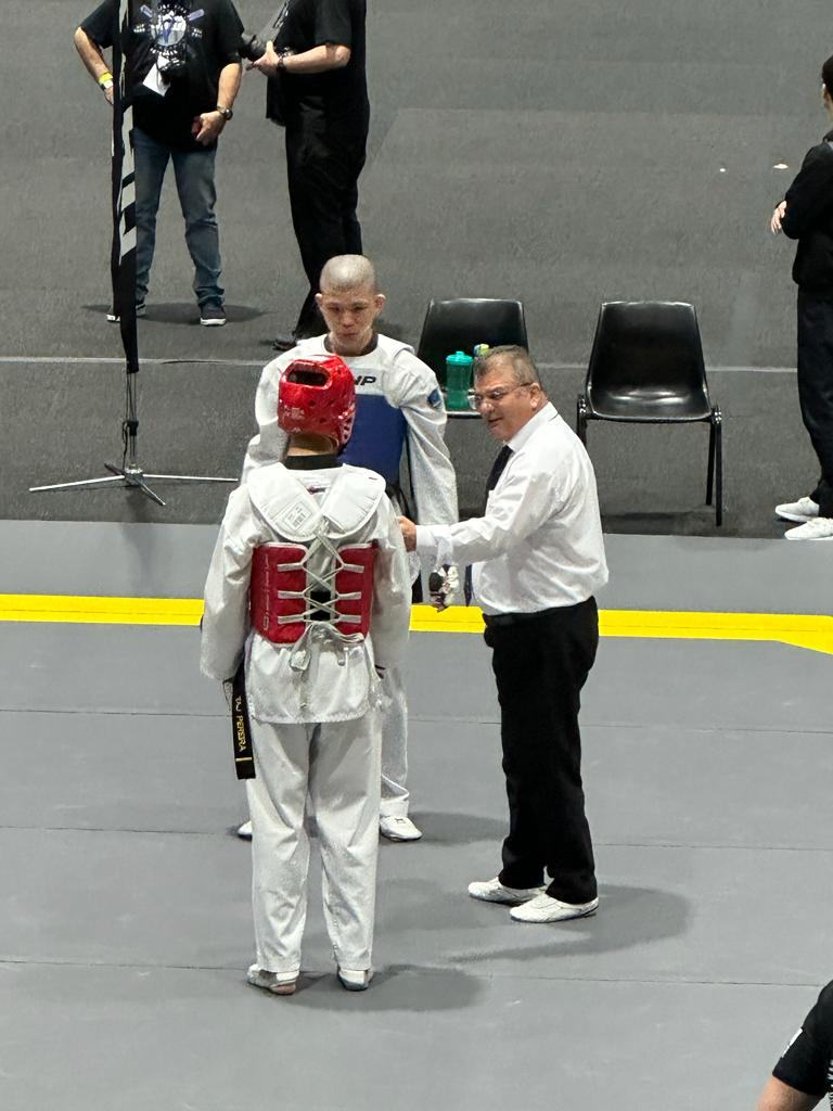 TDog Taekwondo competition G180