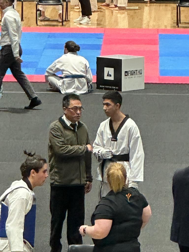 TDog Taekwondo competition G214