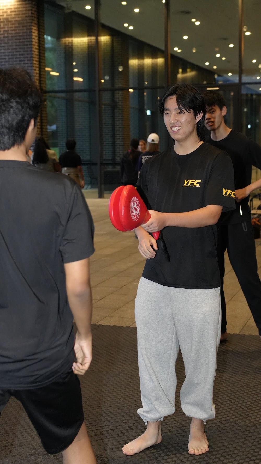 TDog Taekwondo training G868